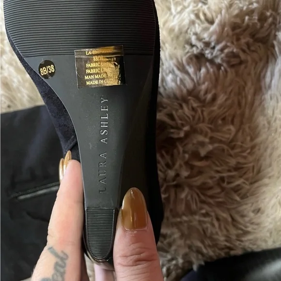 NWOB LAURA ASHLEY - Black - Wedge Boot - Suede - Picture 4 of 5